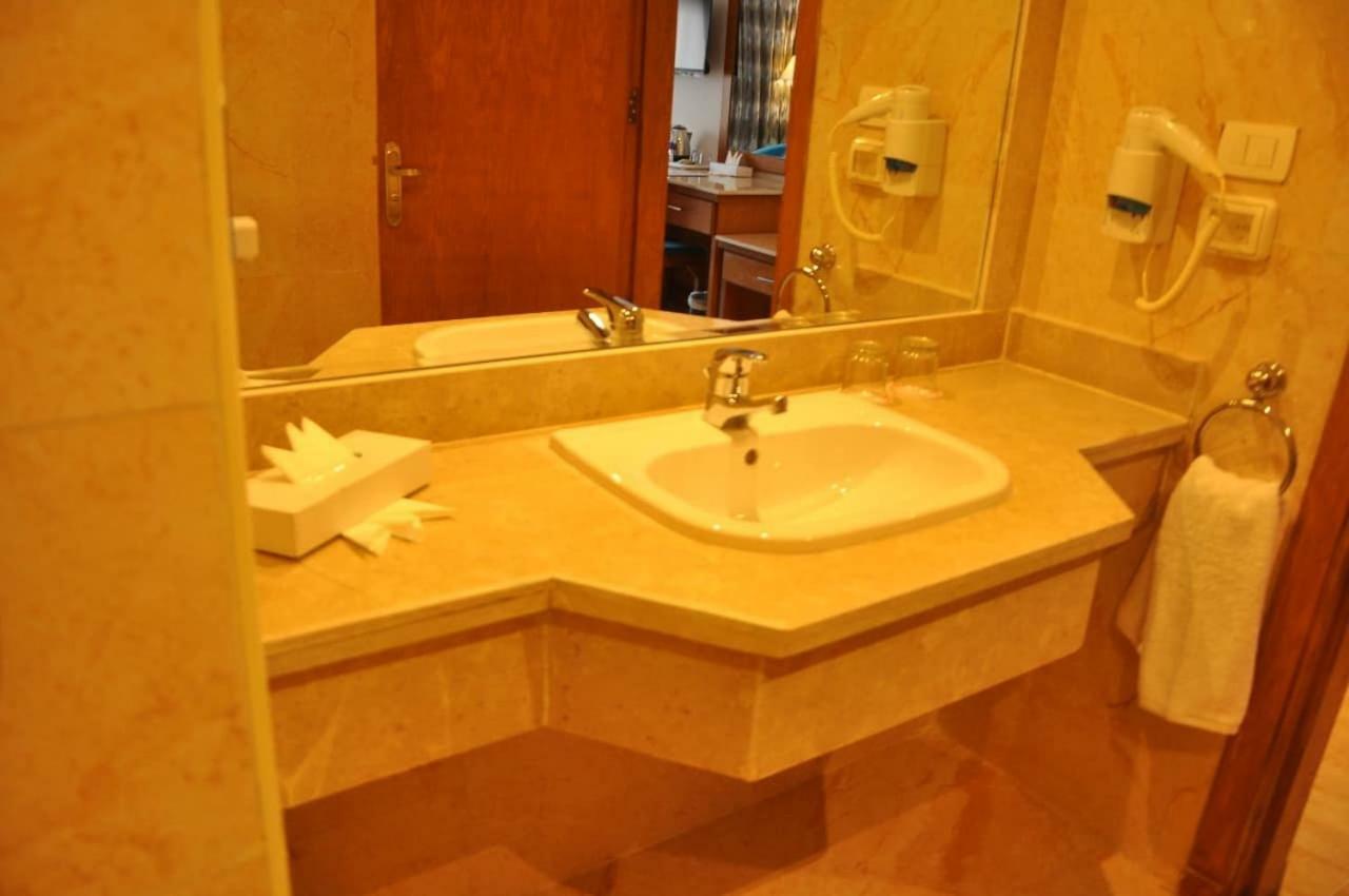 Hawaii Caesar Dreams Resort And Aqua Park - Families And Couples Hurghada Exterior foto